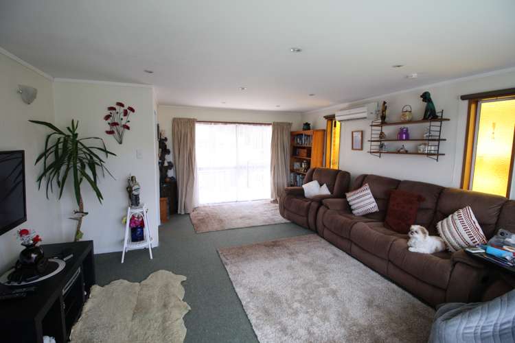 27 Waldron Crescent Green Island_5