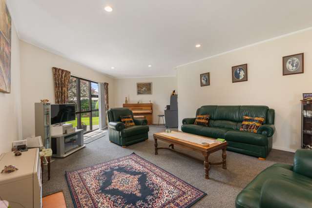 4 Azara Court Milson_1