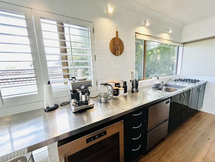1/5 Selwyn Avenue Mission Bay_11