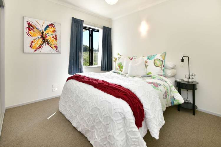 323 Kahikatea Flat Road Waitoki_16