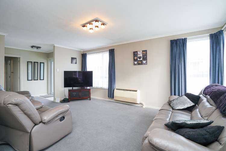 28 Kelso Crescent Strathern_7