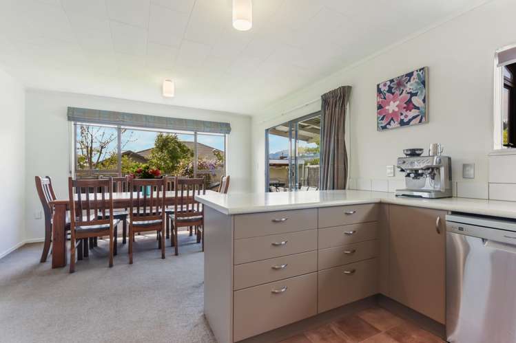 3 Selbourne Avenue_4