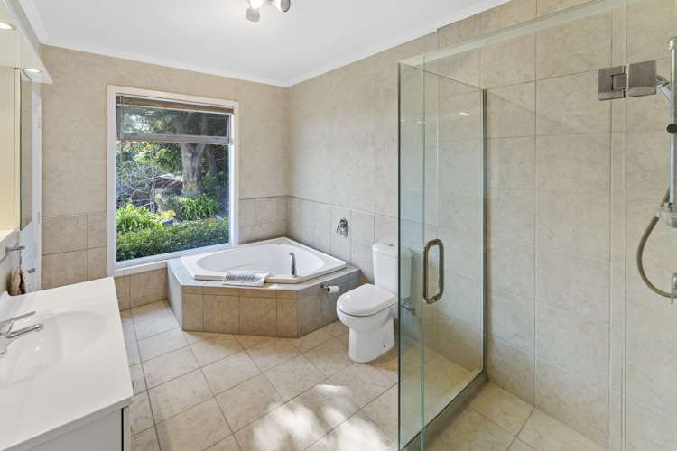 25 Moncrieff Avenue Britannia Heights_13