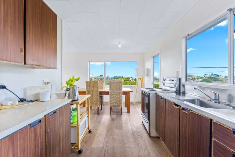 2/1 Windsor Place Windsor Park_5