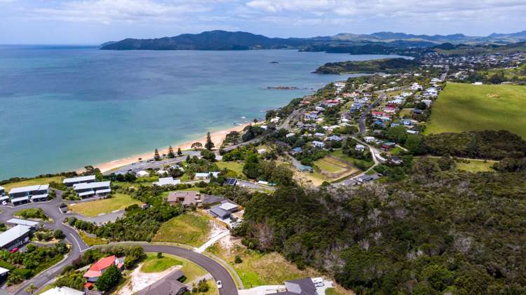 26 Dudley Crescent Cable Bay_23