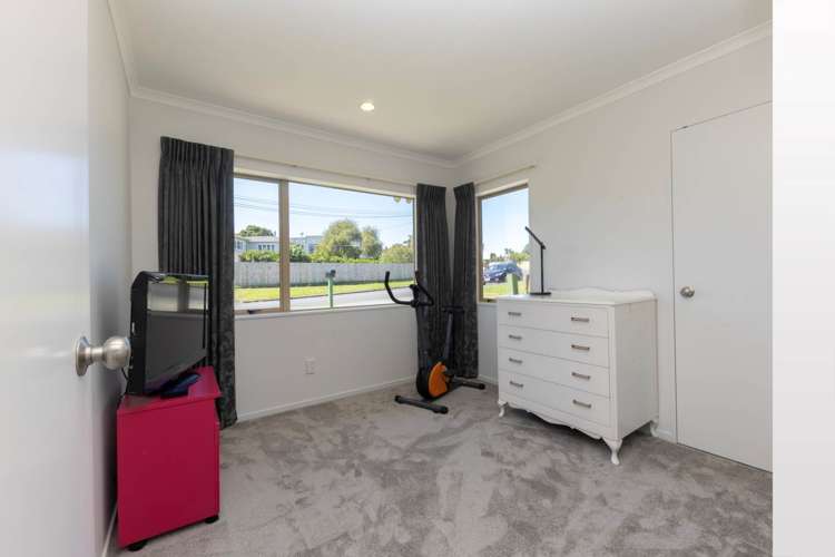 9 Ulster Road Blockhouse Bay_11