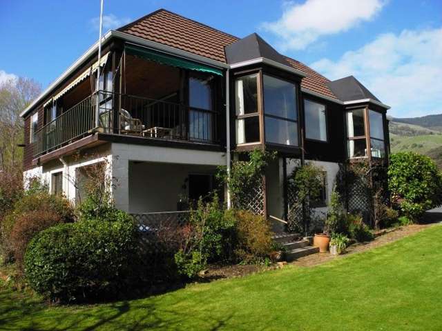 31 Settlers Hill Akaroa_2