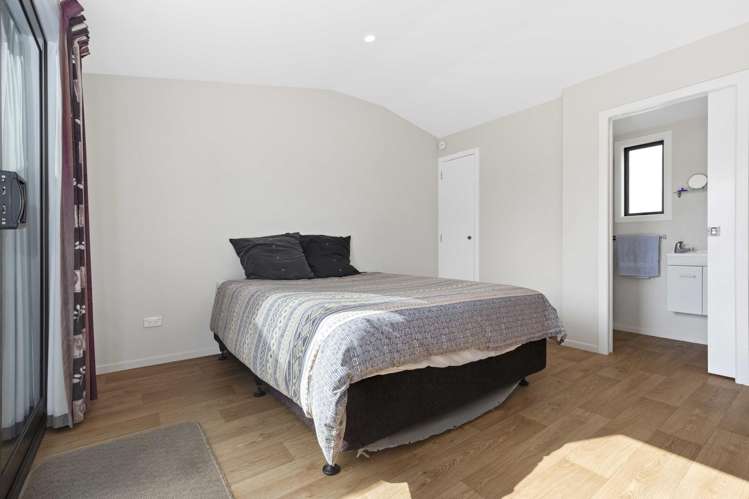 5 Campbell Street Waiuku_14