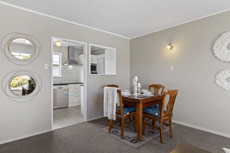 2/20 Victoria Street Pukekohe_12