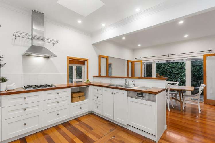 272 Riddell Road Glendowie_16