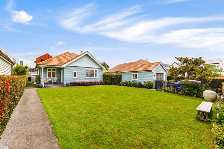 10 Sunderland Avenue Hobsonville_24