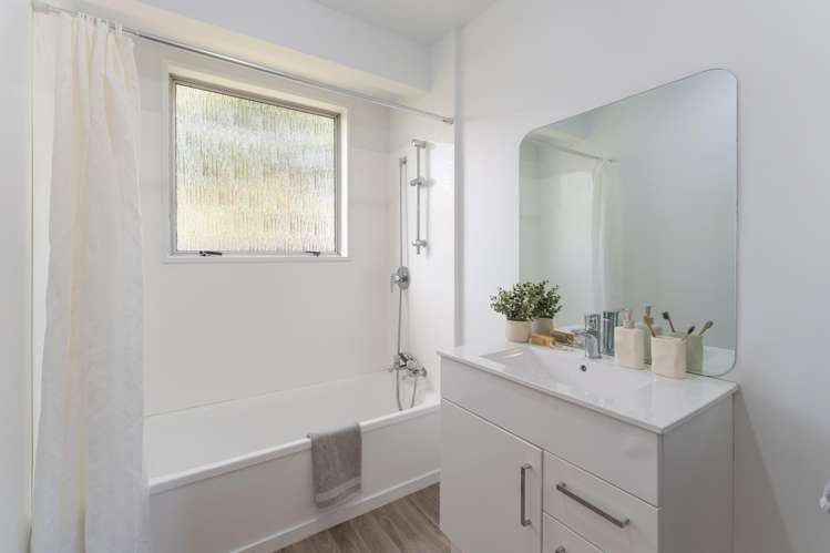 2/29 Brougham Street Addington_16