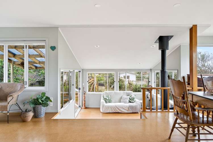 11 Douglas Street Okitu_6