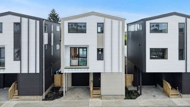 8/27 Brady Road Otahuhu_1