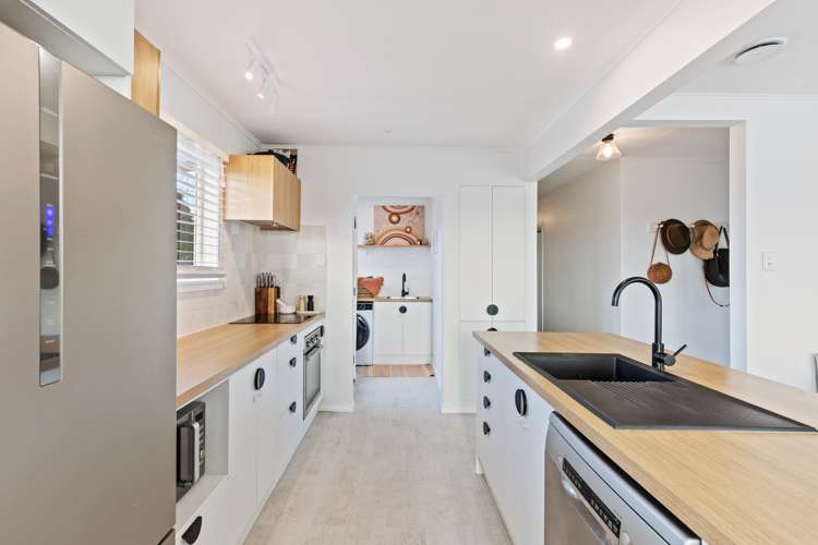 22 Penrith Street Westown_5