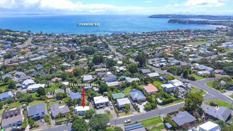 15 Gledstane Road Stanmore Bay_7