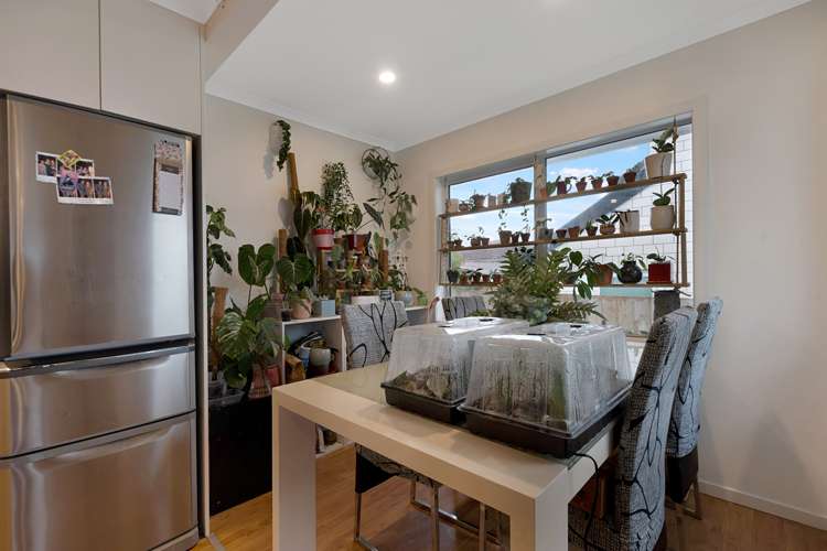 14d Kirrie Avenue Te Atatu South_7