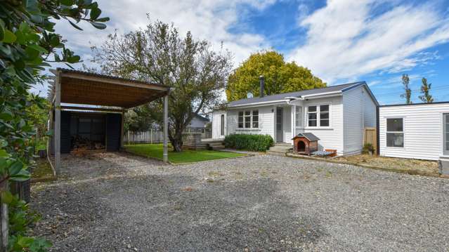 4B Costley Street Carterton_3