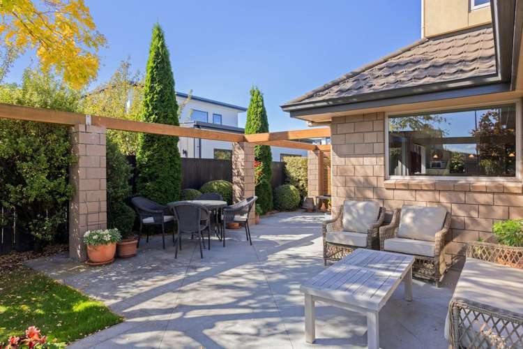 6 Evesham Lane Springlands_28