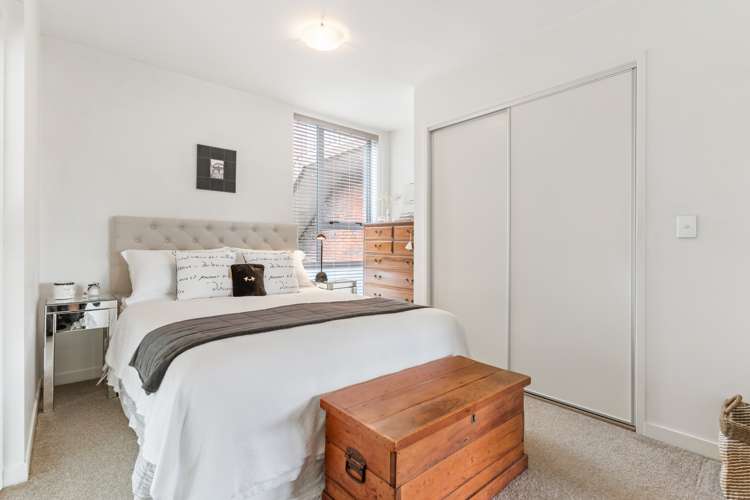 1/6 Saratoga Avenue Herne Bay_6