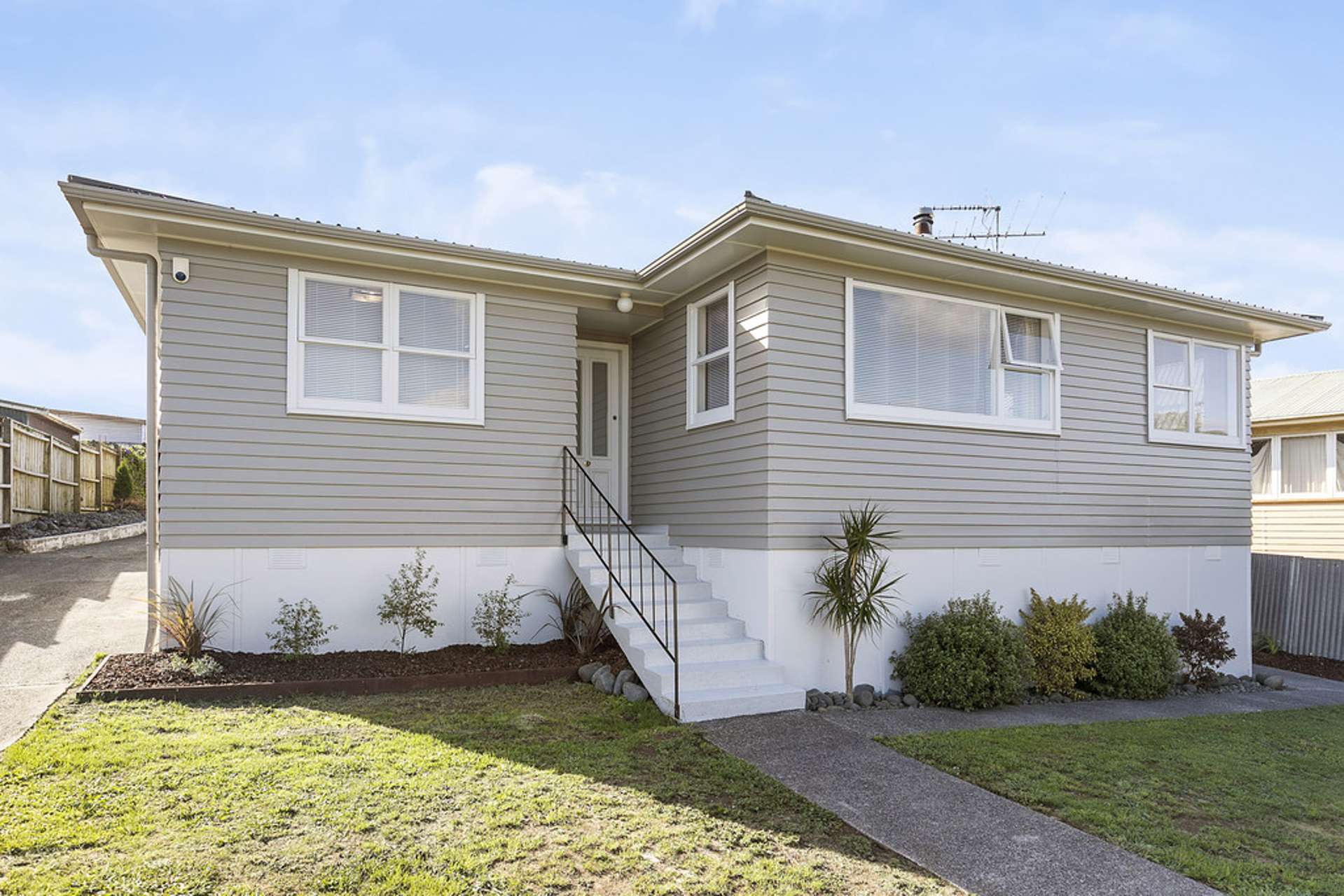 4 Frangipani Avenue Manurewa_0