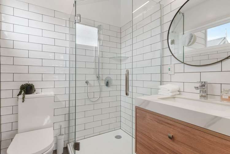 1/26 Patuone Avenue Devonport_15