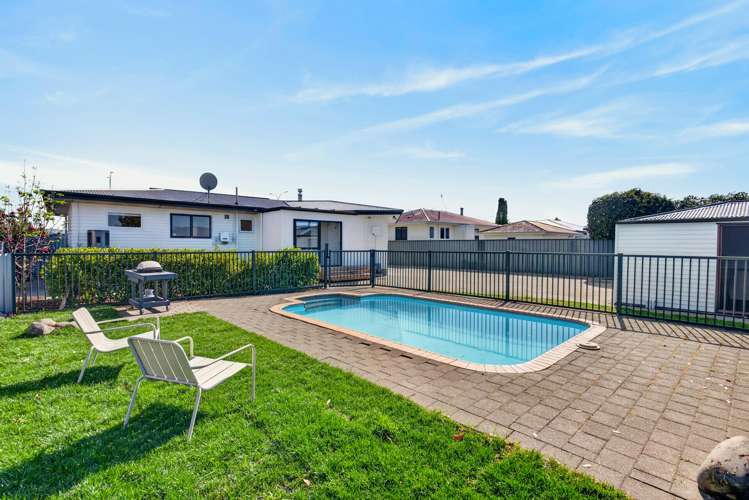 292 Kennedy Road Onekawa_27