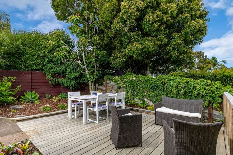 2/6 Palawan Place Torbay_10