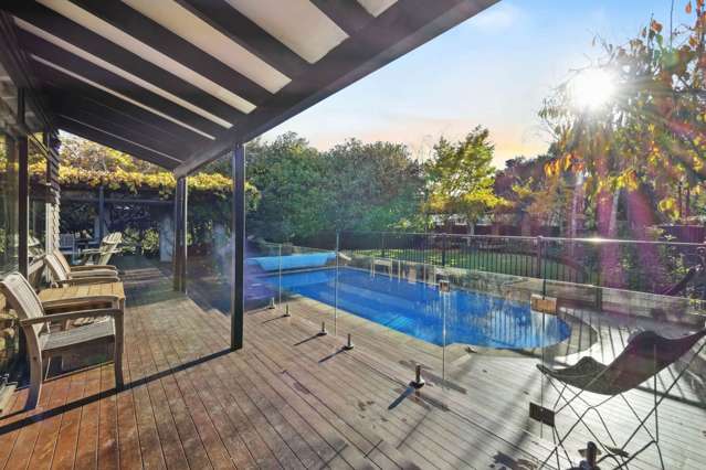 28 Wicklam Lane Greenhithe_1