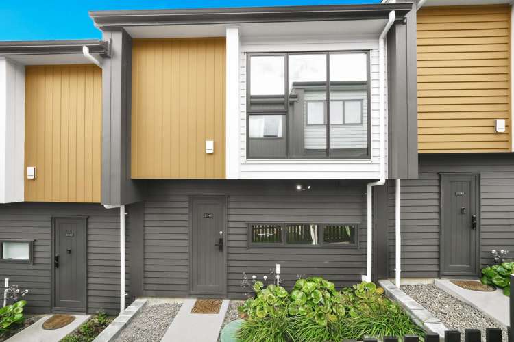2/143 Carlisle Road_2