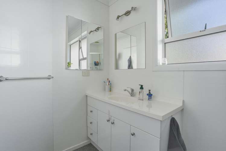 49 Lewin Street Balclutha_16