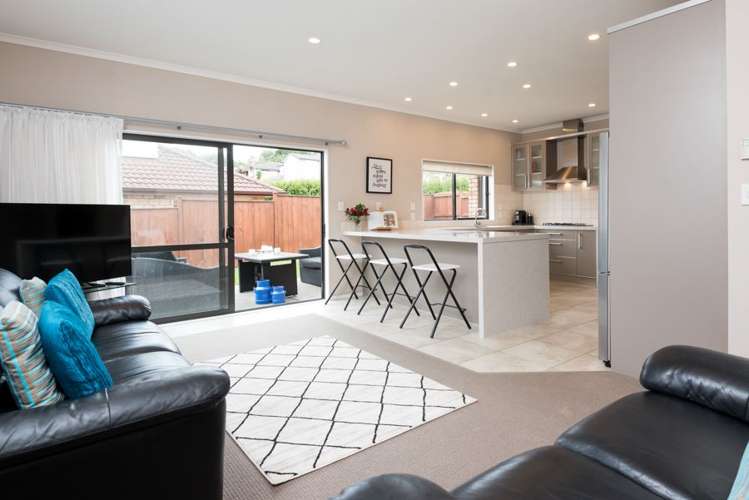 12 Hawkdun Drive Flat Bush_6