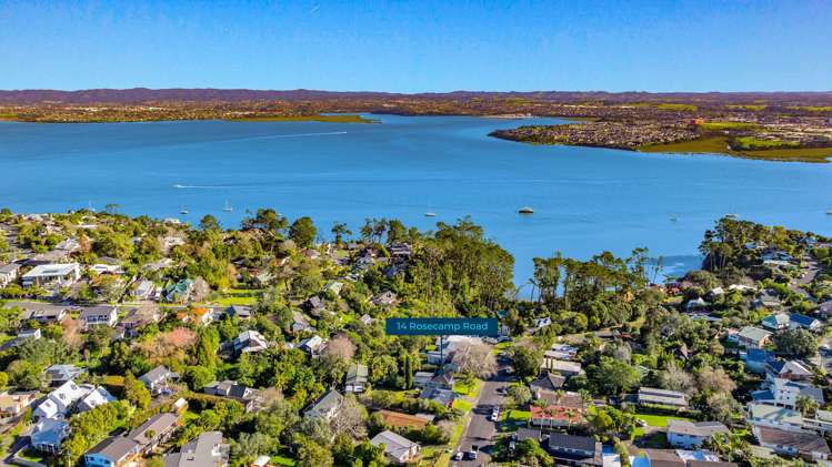 14 Rosecamp Road Beach Haven_29