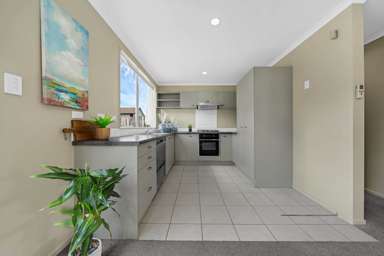 17 Marengo Parkway_4