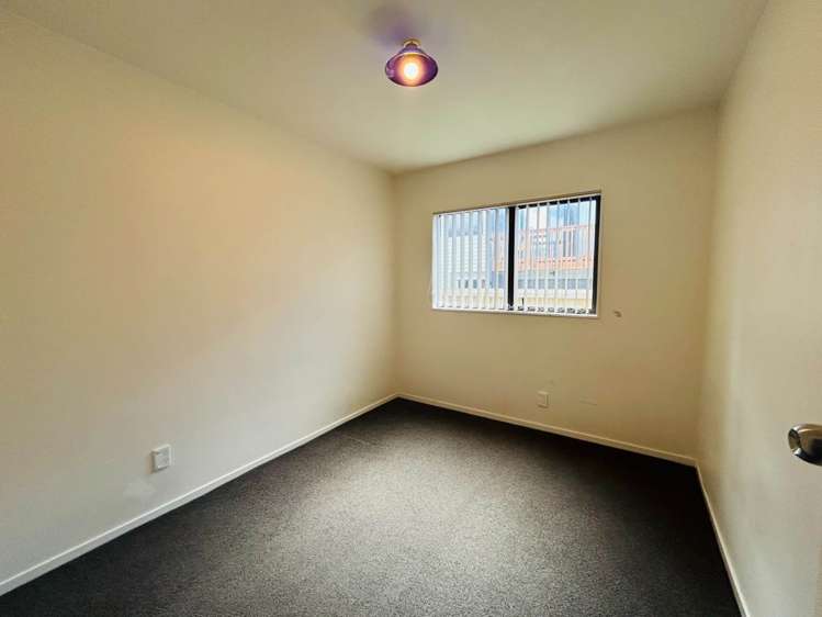 18 Ransom Smyth Drive Goodwood Heights_8