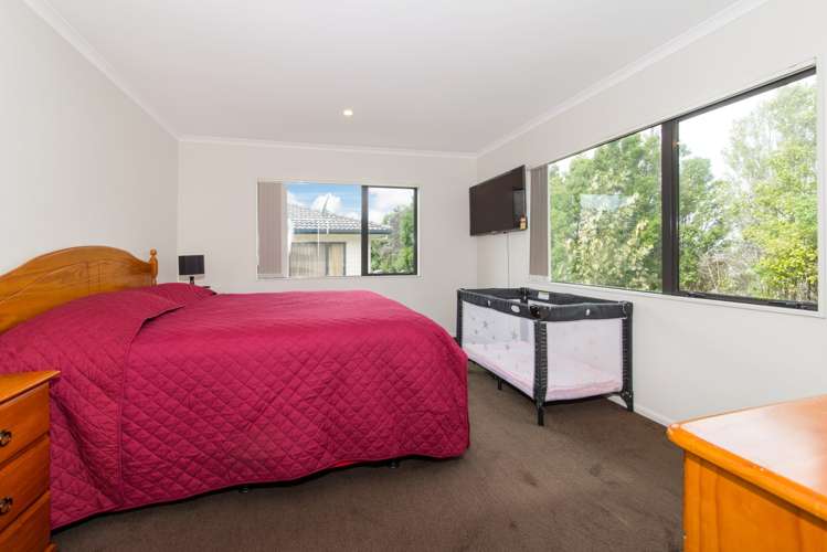 20 Gordon Stanley Drive Massey_15