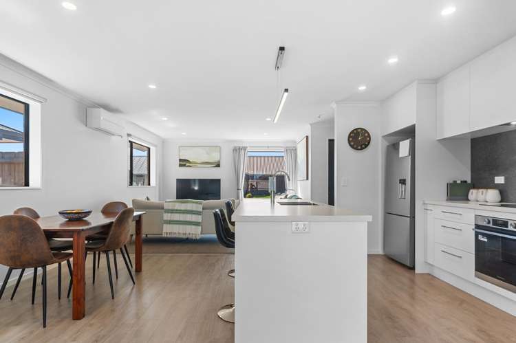 21 Chambers Avenue Woodend_4