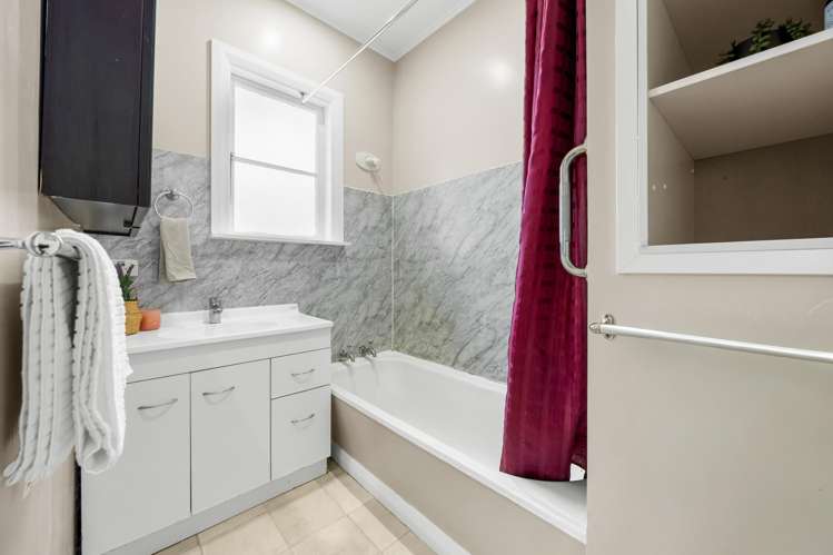 21 Bonnie Brae Road Meadowbank_11
