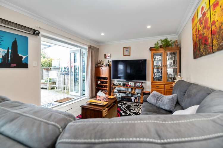 42 Waratah Street Matua_15