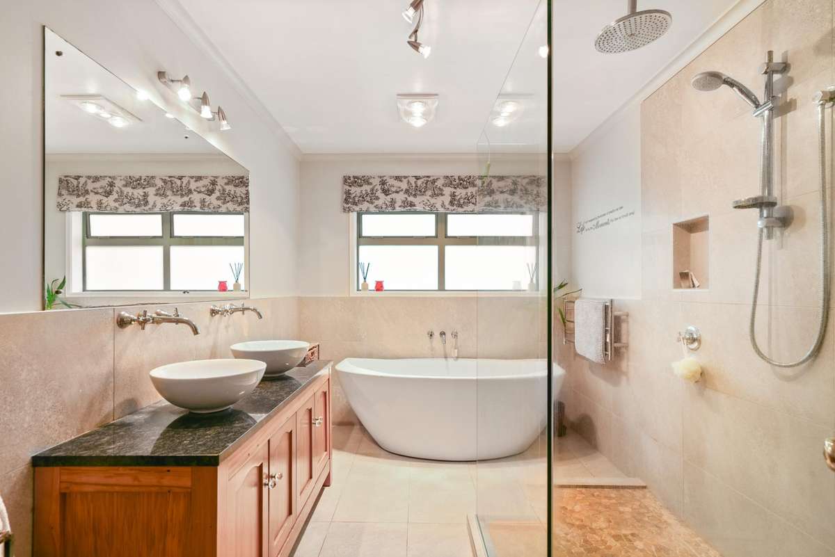 261 Twist Road_3