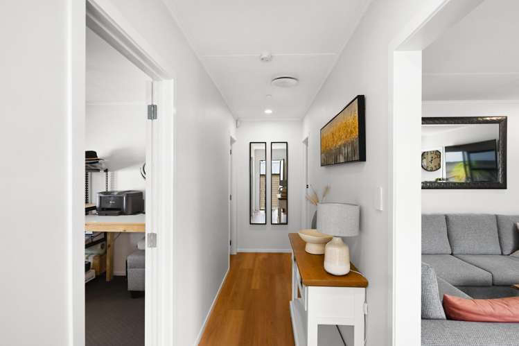 35 Thomson Avenue Dinsdale_12