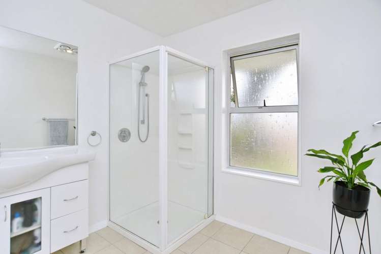 10 Main North Road Woodend_12