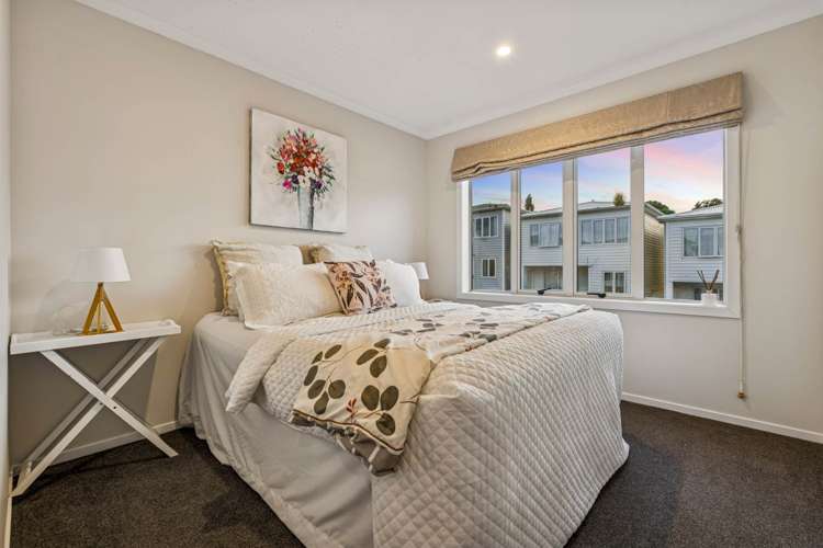 10 Panakenake Way Flat Bush_14