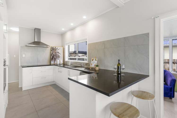 32 Landon Avenue Mangere East_6