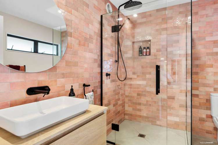 17 Long Bay Drive Torbay_11