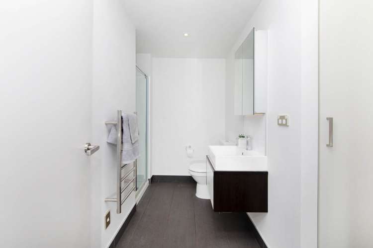 2108/8 Airedale Street City Centre_6