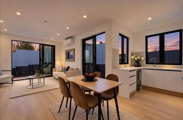 More Space, More Flexibility. Corner Privacy