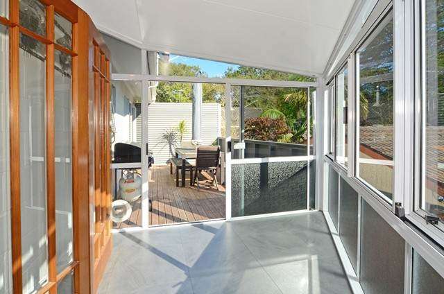 1/3 Mahuta Grove Northcote_3