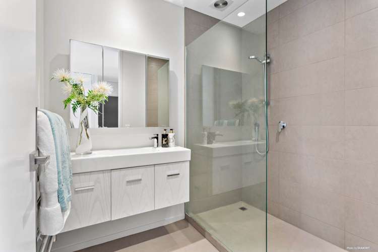 14/64 Milford Road Milford_11