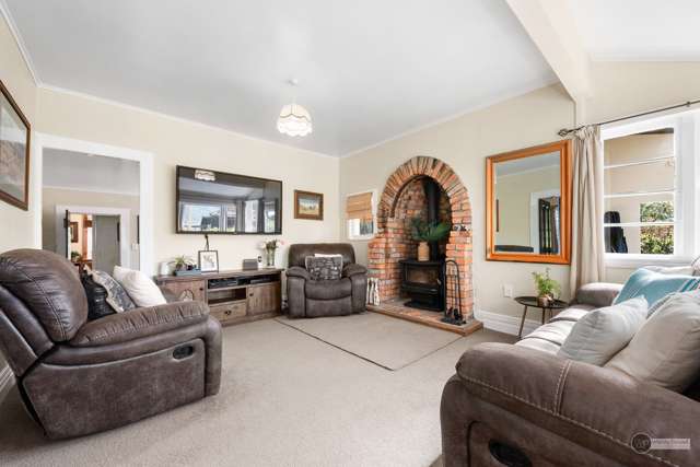 1044 Coast Road Wainuiomata Coast_1